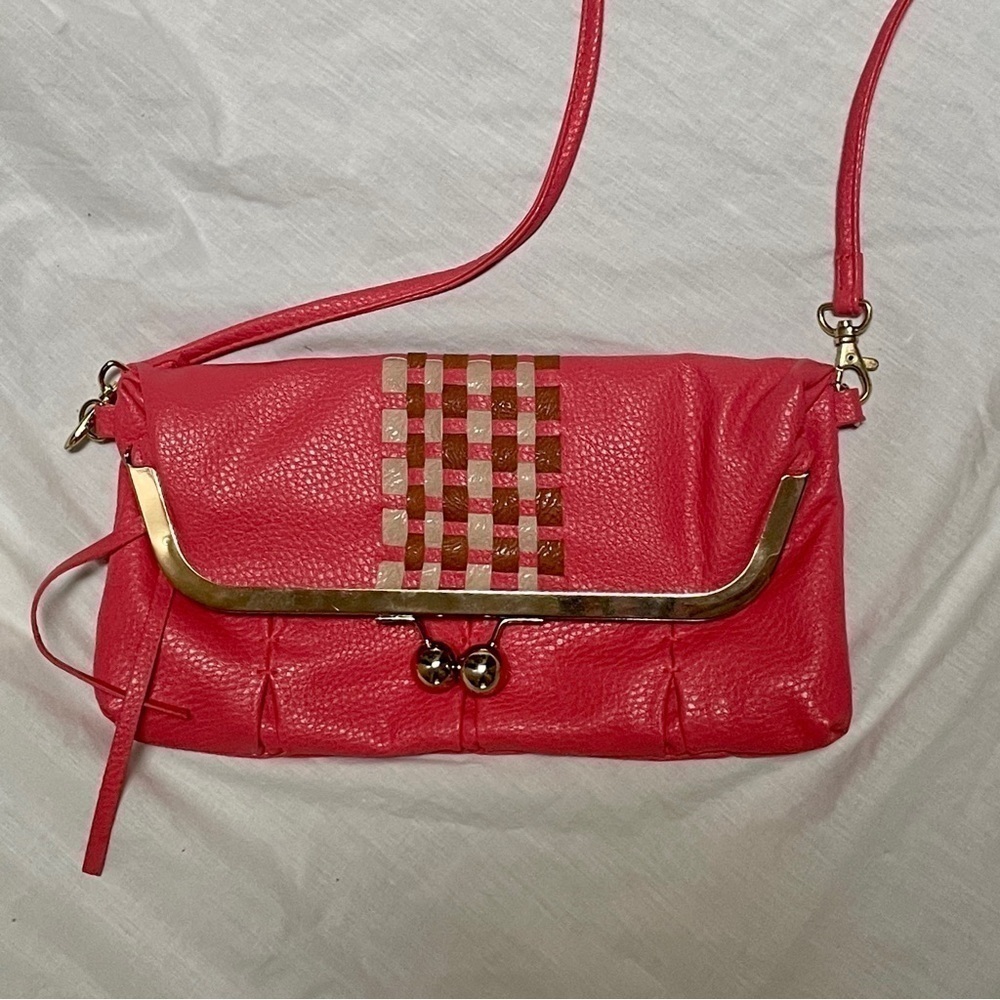 Jessica Simpson Crossbody Clutch Handbag Color Coral